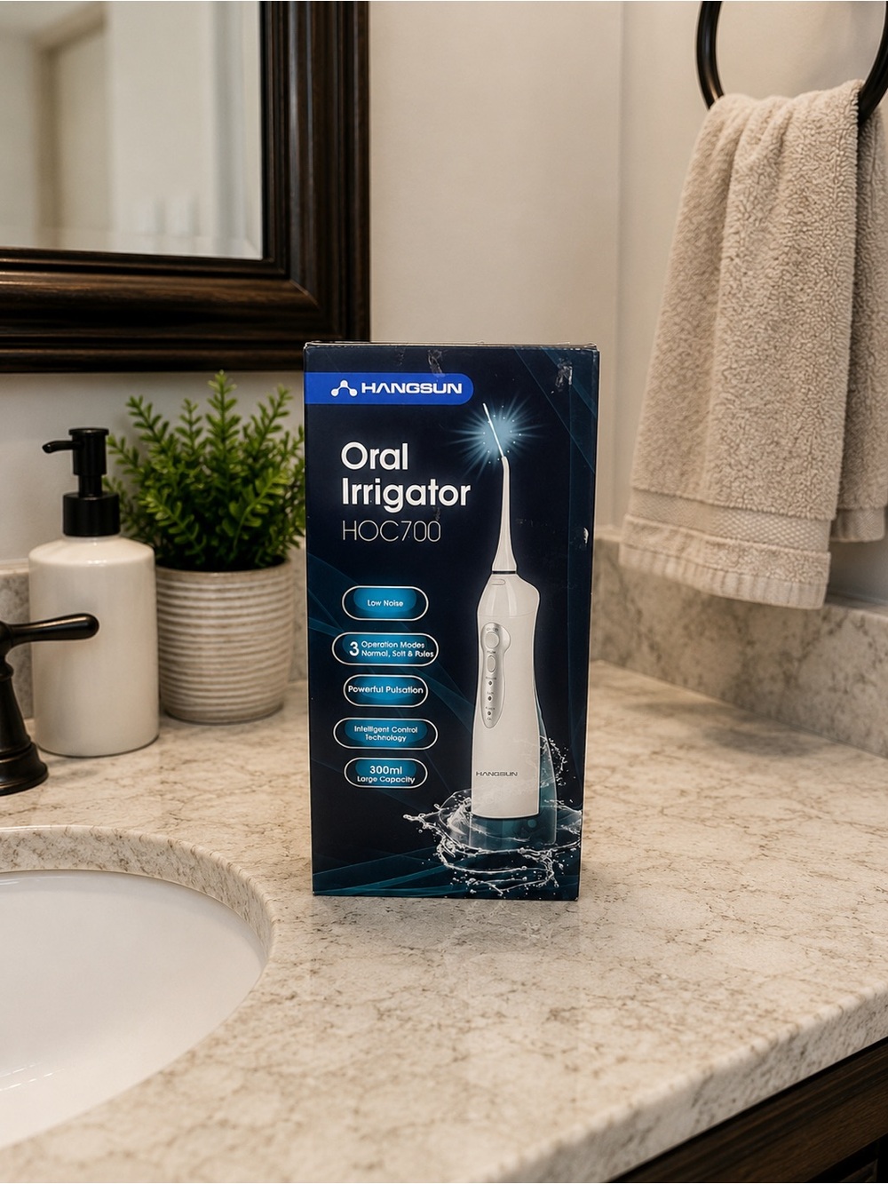 HANGSUN Oral Irrigator HOC700 - White
